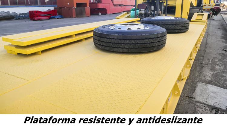 Lowboy cama baja de 4 ejes para transportar maquinaria pesada en venta en Argentina